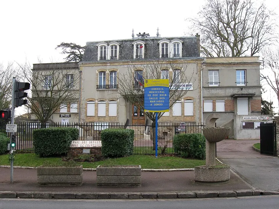 Vue à Brou-sur-Chantereine (77177) pour votre Canalisation Bouchée Que Faire