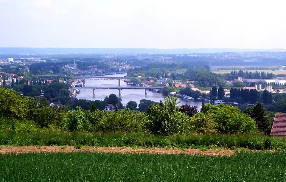 Image à Chanteloup-les-Vignes (78570) pour votre Canalisation Bouchée Que Faire