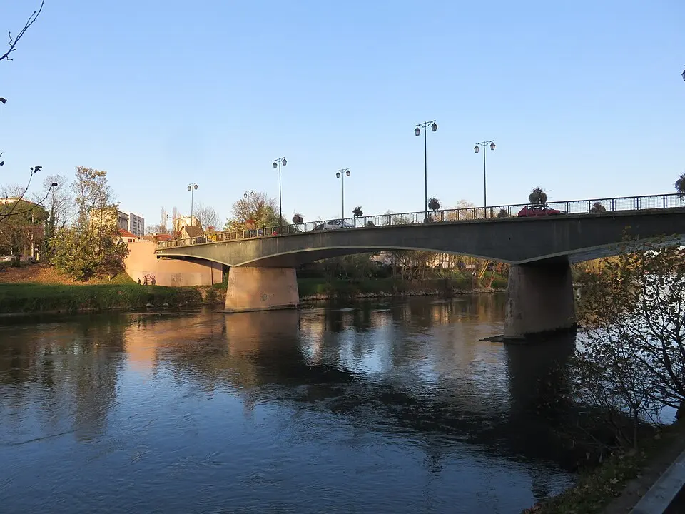 Photographie à Gournay-sur-Marne (93460) pour votre Entreprise Débouchage Canalisation