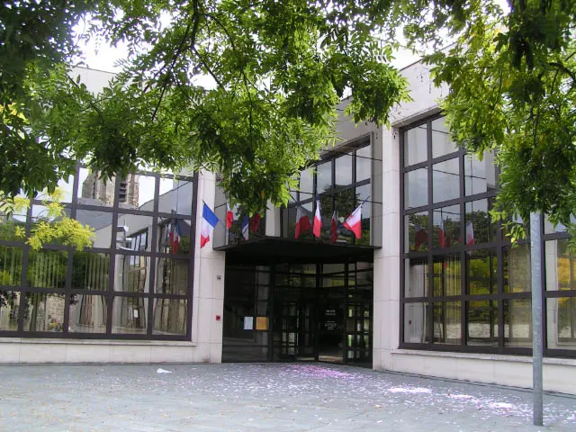 Image à Guyancourt (78280) pour votre Débouchage Canalisation Pas Cher