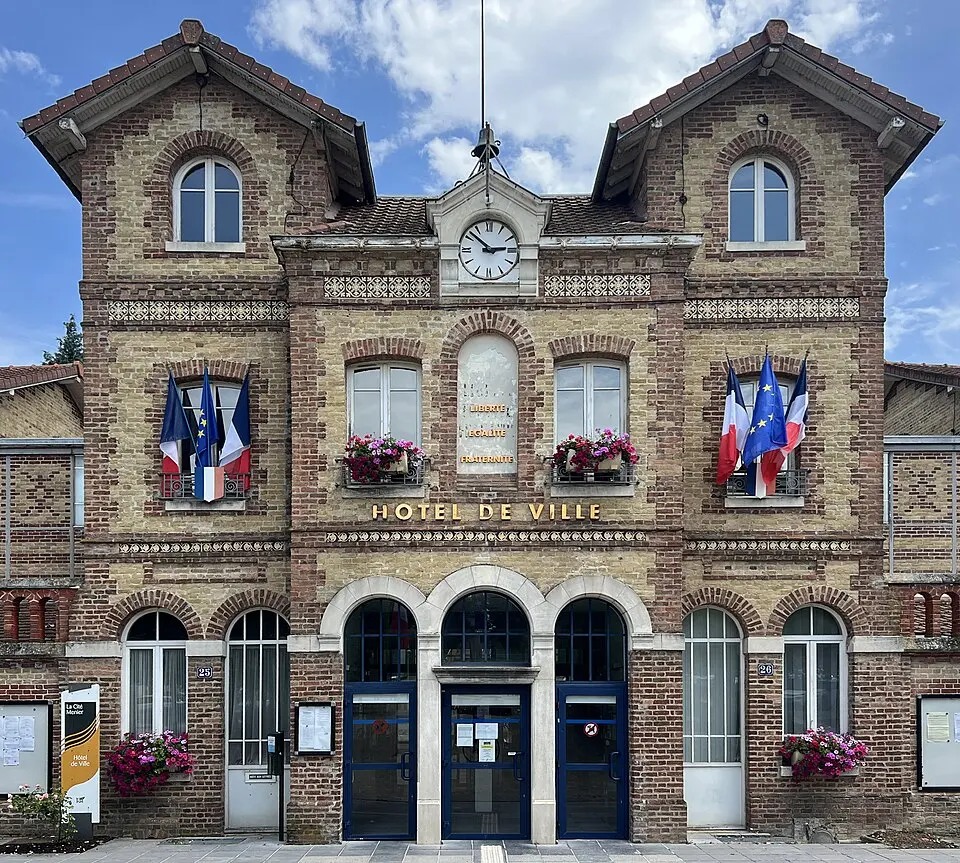 Image à Noisiel (77186) pour votre Canalisation Bouchée Que Faire