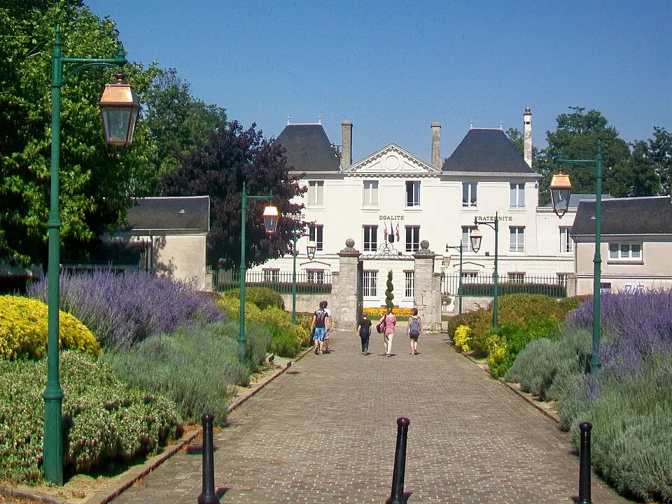 Vue à Saint-Soupplets (77165) pour votre Débouchage Canalisation Pas Cher