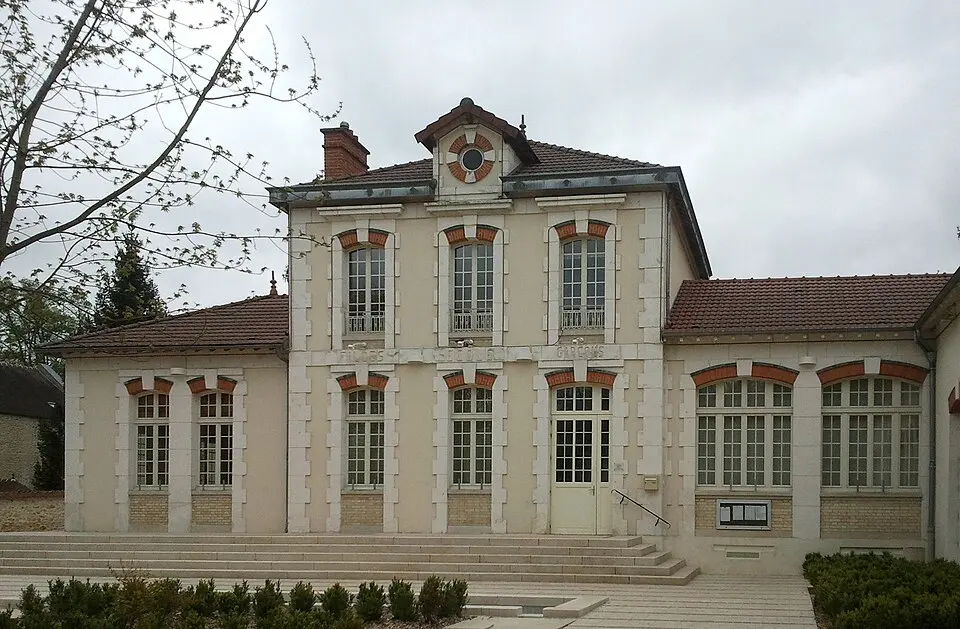 Vue à Varennes-Jarcy (91480) pour votre Déboucher Canalisation