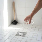 D&eacute;boucher Douche Bouch&eacute;e Facilement &mdash; D&eacute;boucher Douche Bouch&eacute;e Facilement &agrave; Guerville (78930) &middot; image &agrave; la une