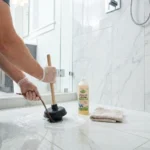 D&eacute;boucher Douche Bouch&eacute;e Facilement &mdash; D&eacute;boucher Douche Bouch&eacute;e Facilement &agrave; Morangis (91420) &middot; image &agrave; la une